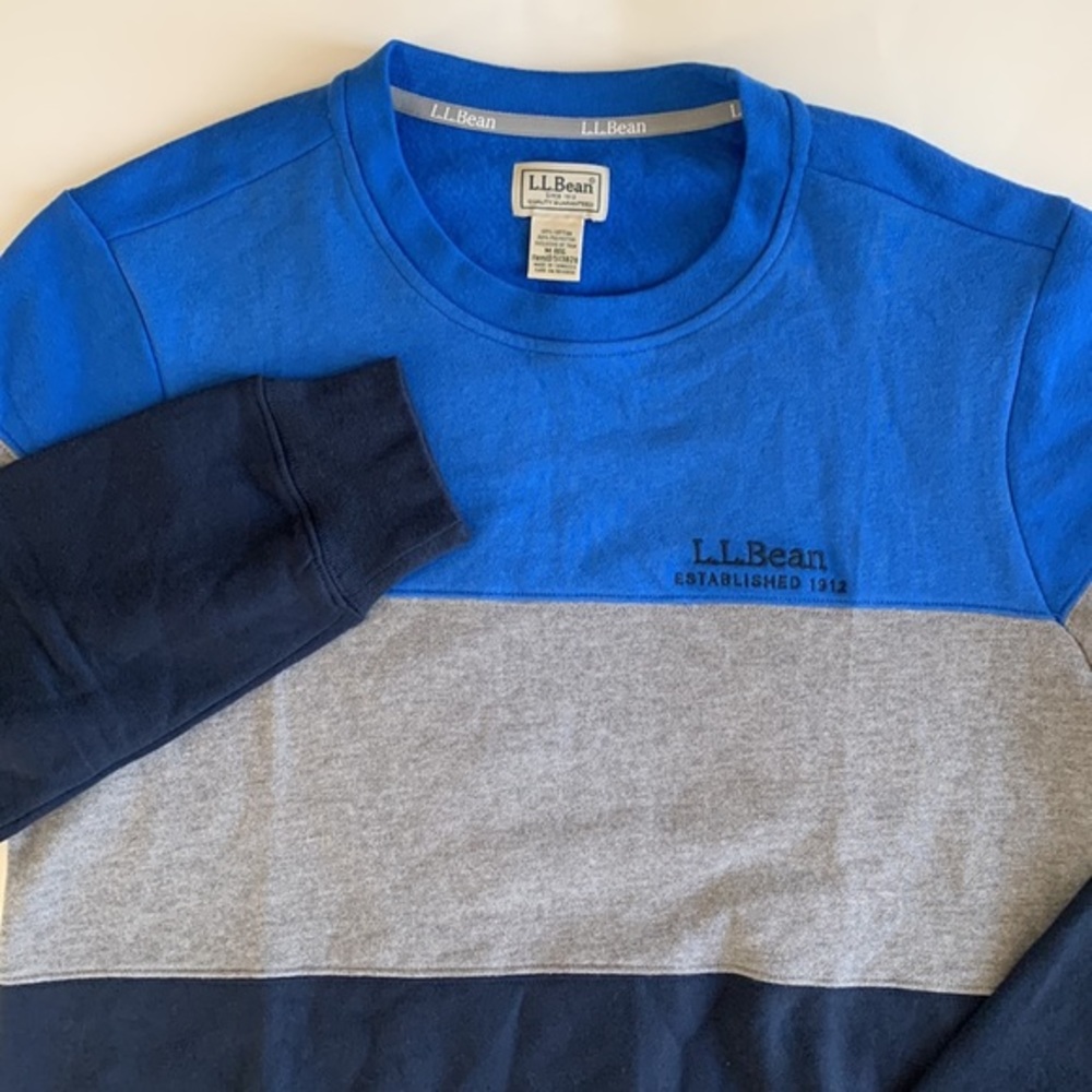 L.L. Bean Men’s M Colorblock Crewneck Sweatshirt Striped Blue & Gray - Picture 2 of 9